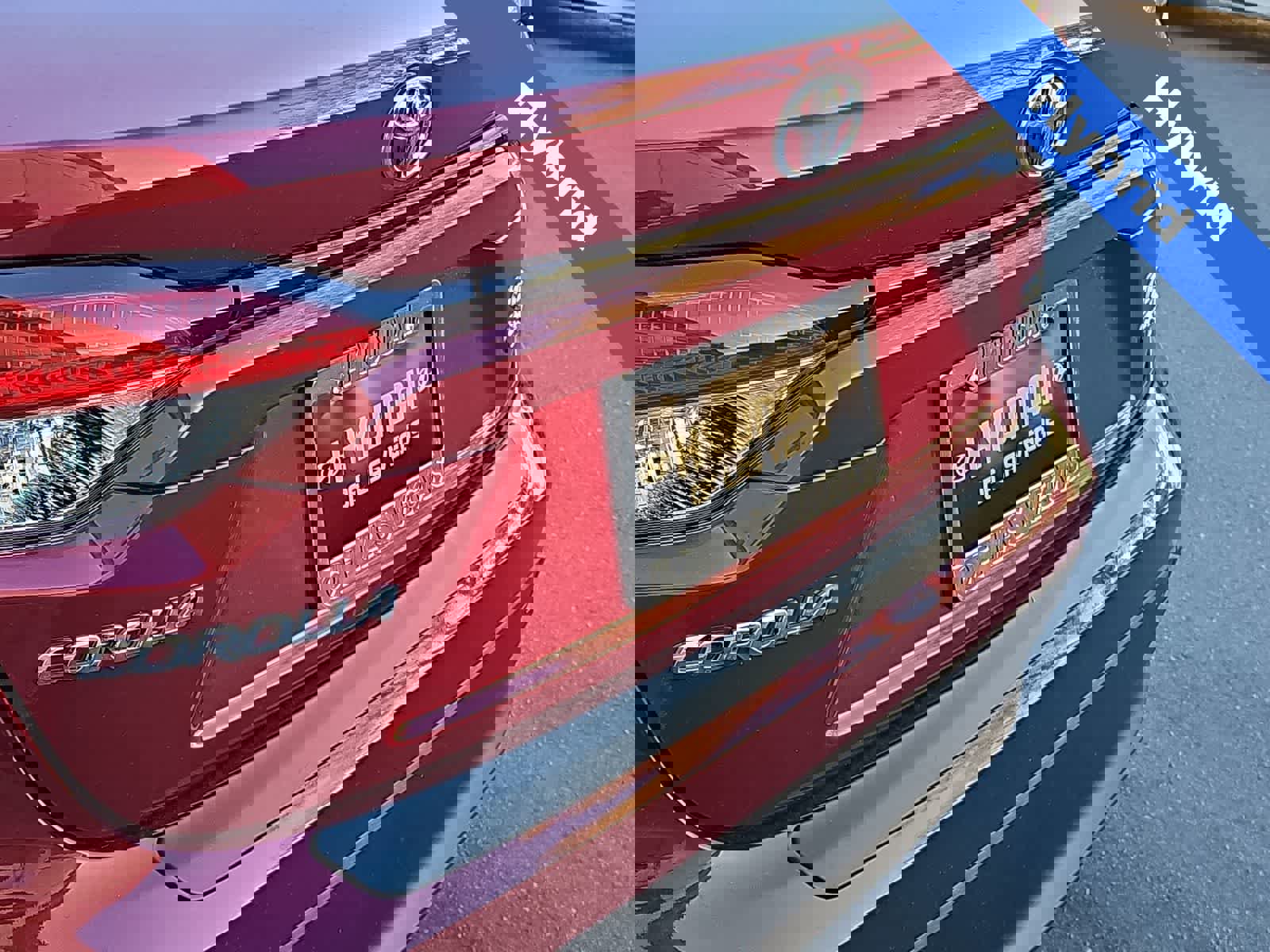 Used 2026 Toyota Corolla LE image 11