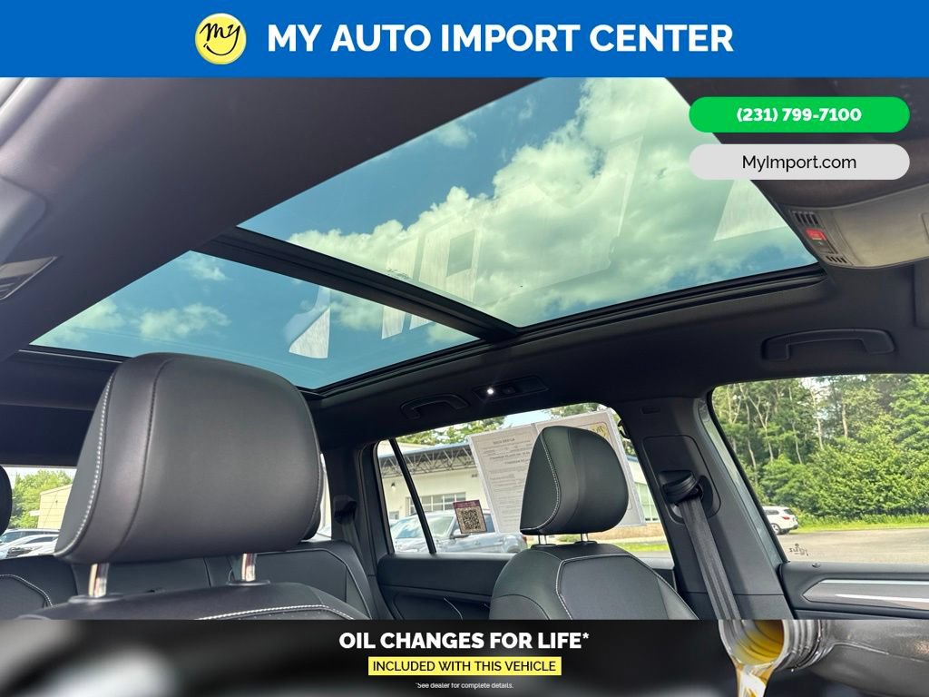 Used 2024 Volkswagen Tiguan SE R-Line AWD/4WD image 33
