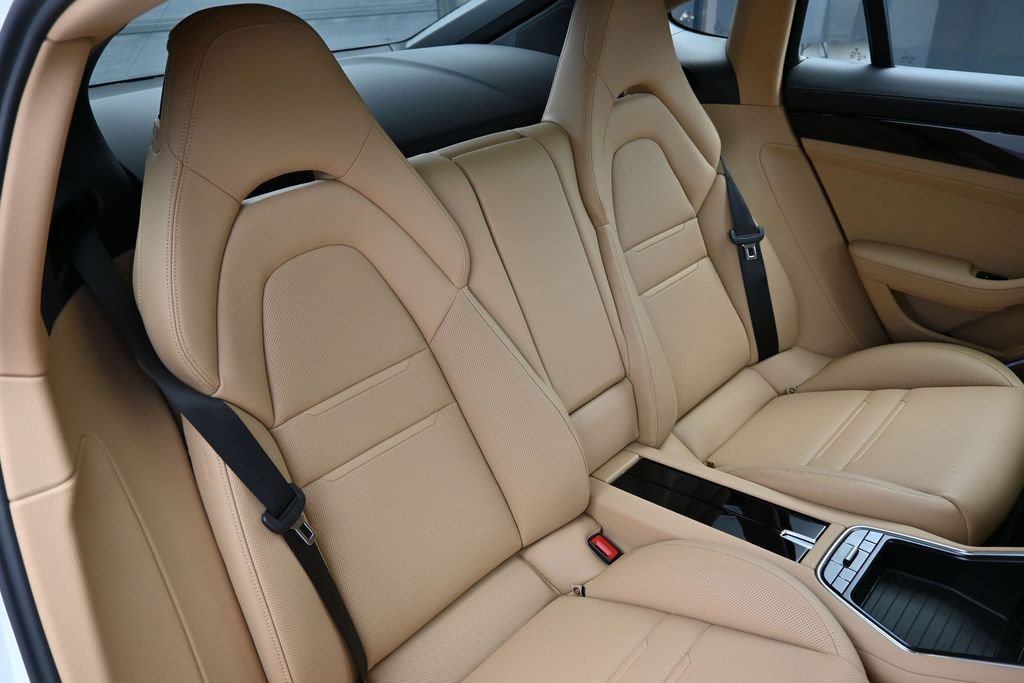 Certified 2023 Porsche Panamera 4S AWD/4WD image 28