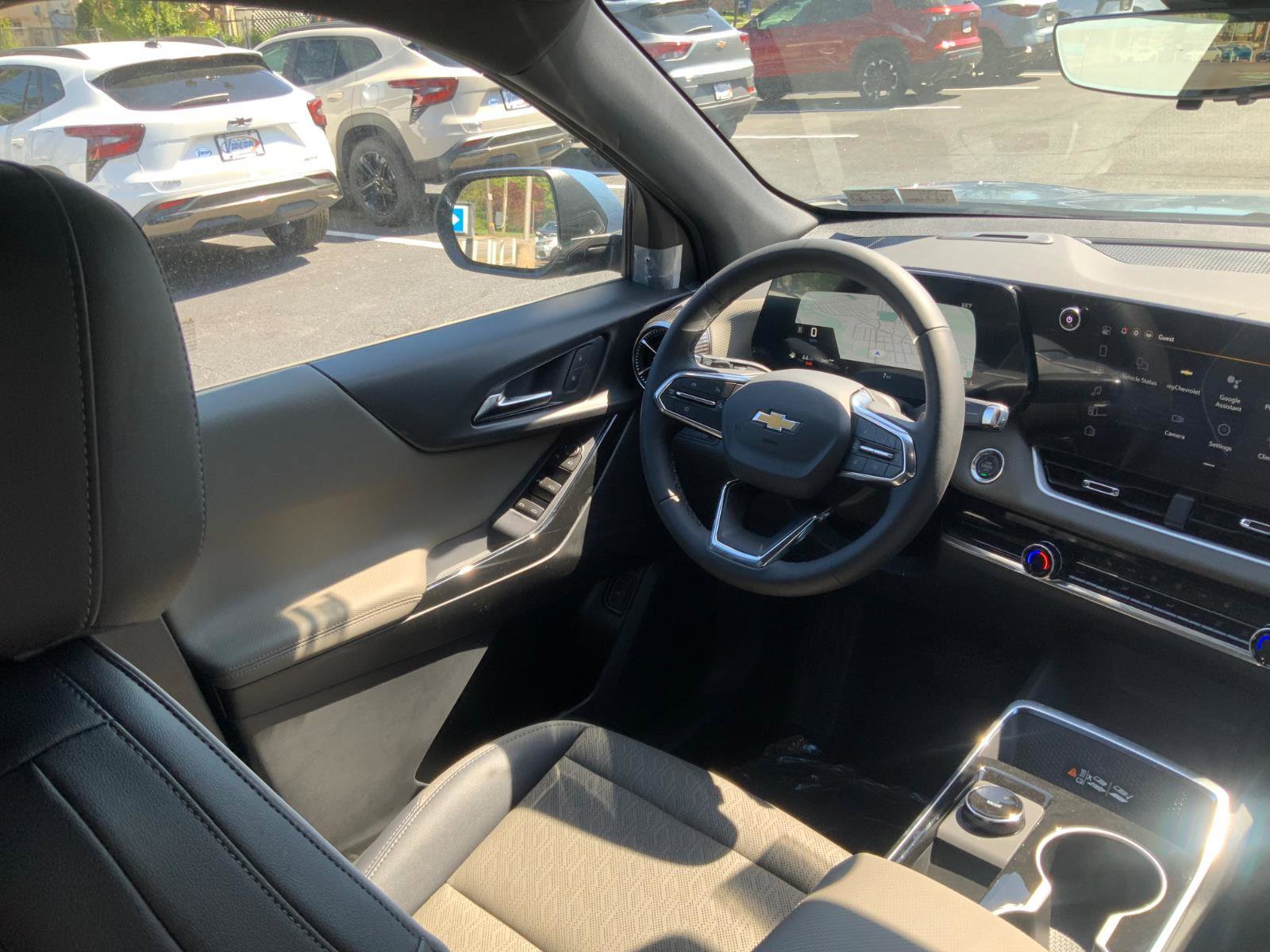 New 2026 Chevrolet Equinox LT image 14