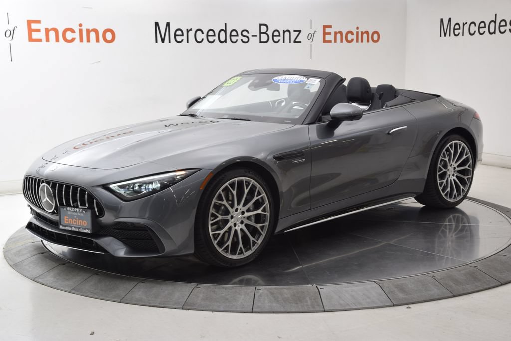 Used 2023 Mercedes-Benz SL 43 AMG image 3