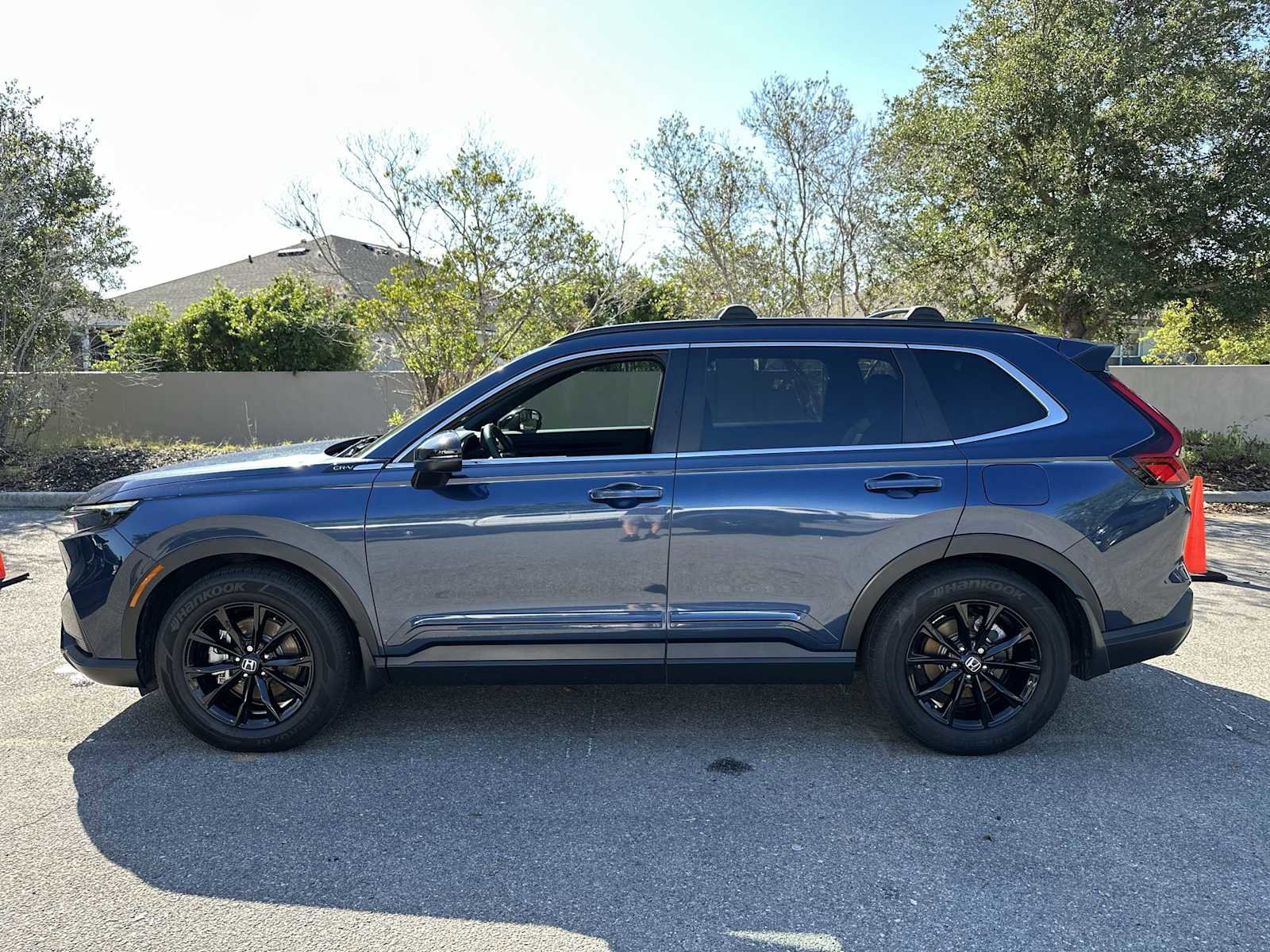 Used 2023 Honda CR-V Sport image 3