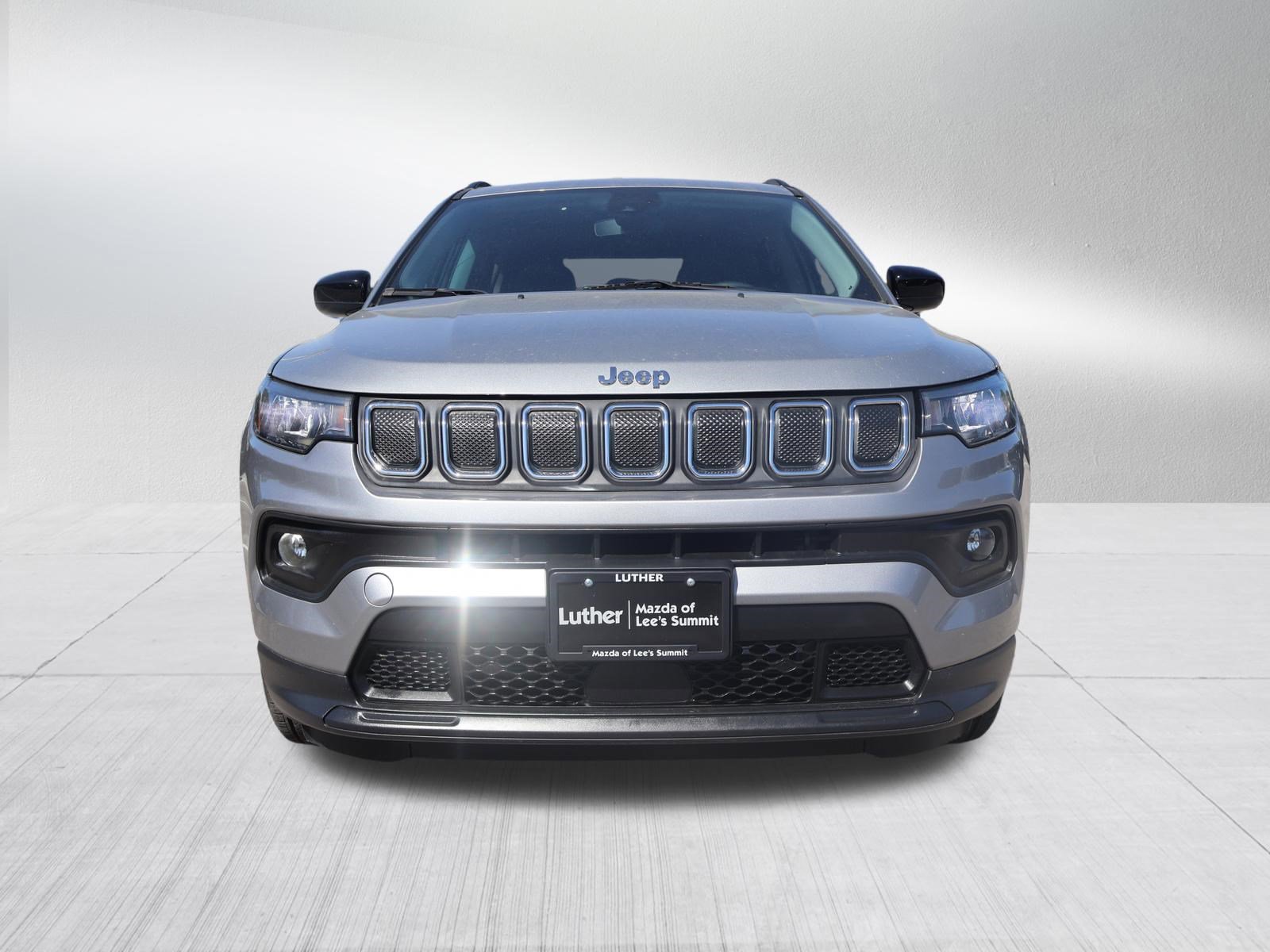 Used 2022 Jeep Compass Latitude AWD/4WD image 7