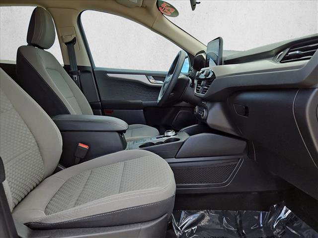 Used 2020 Ford Escape SE FWD image 20