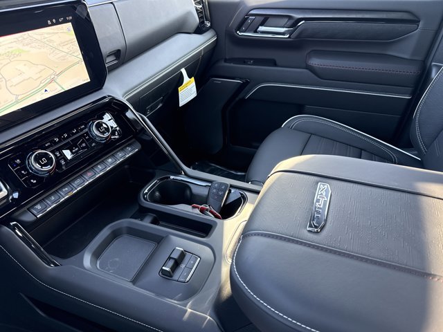 New 2026 GMC Sierra 2500 AT4X w/ LPO, Black Badging Package image 26