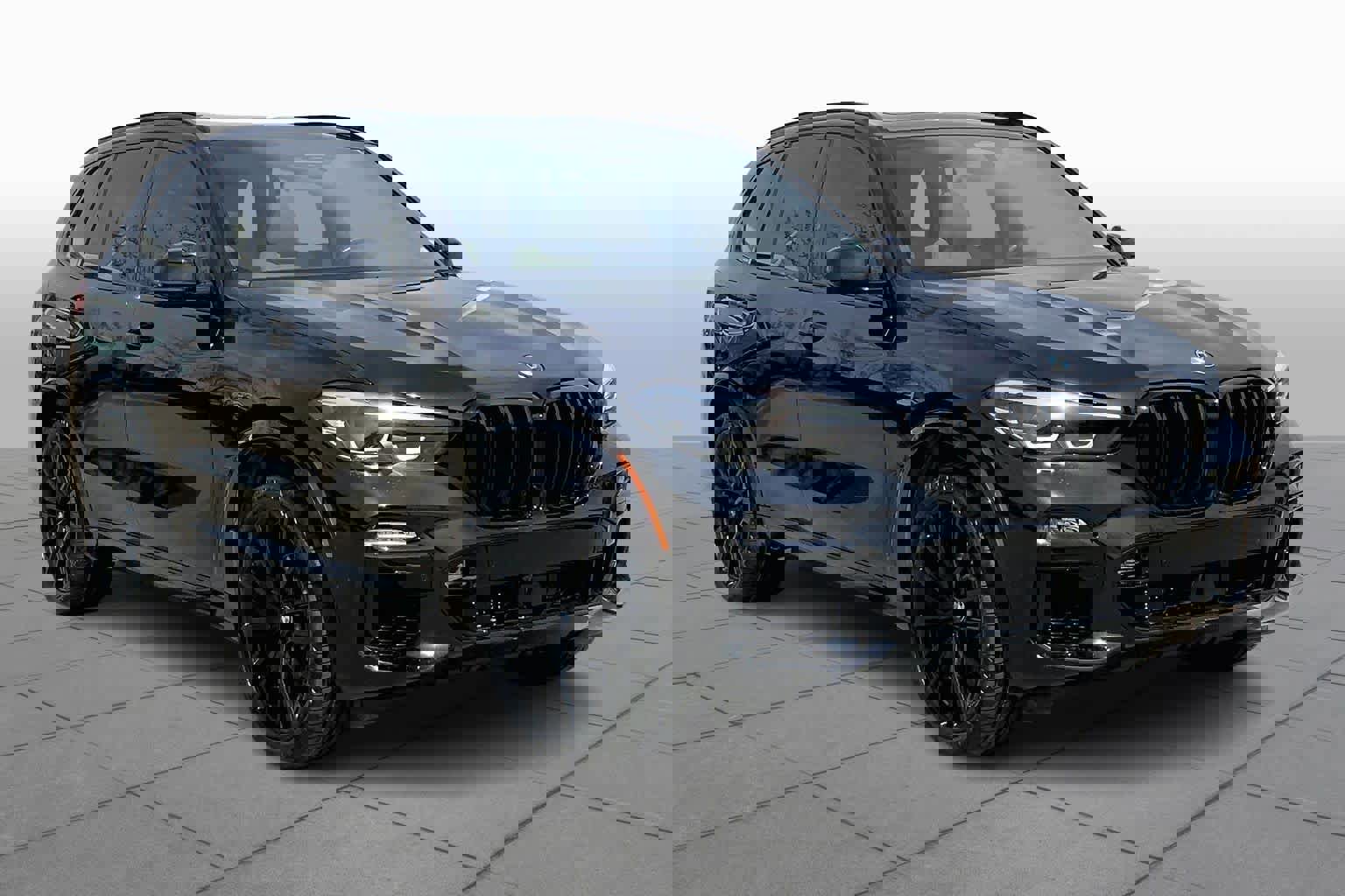 Used 2021 BMW X5 xDrive40i w/ M Sport Package image 2