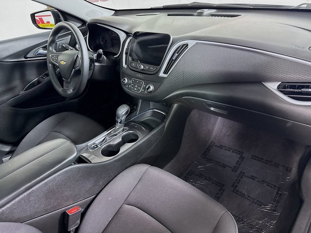 Used 2023 Chevrolet Malibu LT FWD image 29