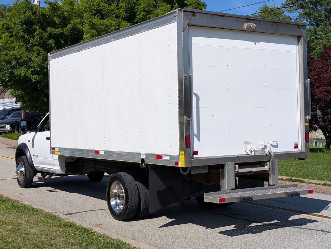 Used 2022 RAM 4500 Tradesman RWD image 7