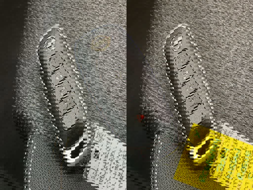 Used 2024 Nissan Rogue SV image 28