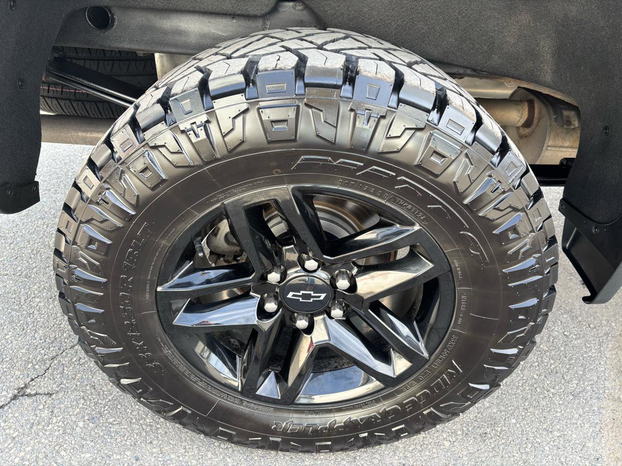 Used 2021 Chevrolet Silverado 1500 LT Trail Boss w/ Bed Protection Package image 12