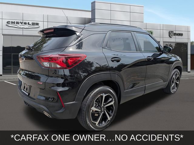 Used 2021 Chevrolet TrailBlazer RS w/ Sun and Liftgate Package AWD/4WD image 3