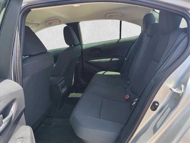 Used 2025 Toyota Corolla LE FWD image 17