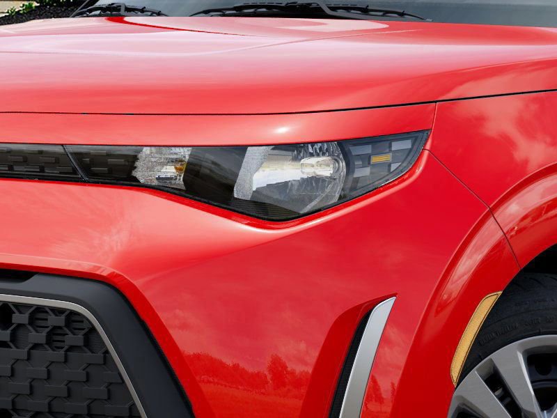 Used 2025 Kia Soul LX image 12