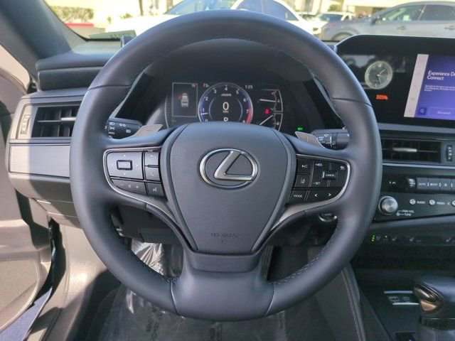Used 2024 Lexus ES 350 w/ Premium Package image 18