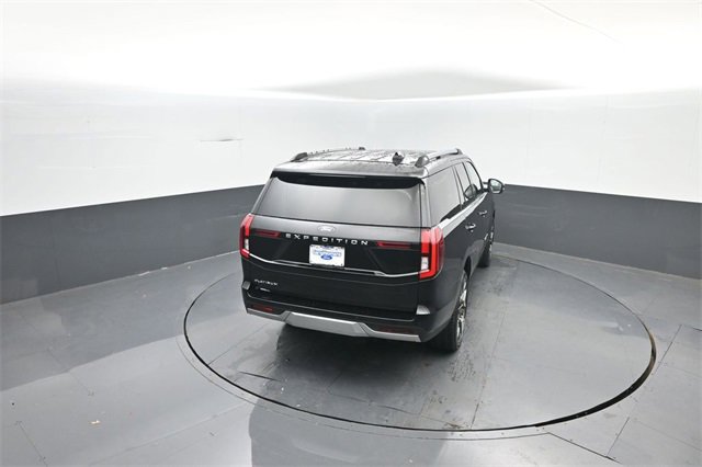 New 2025 Ford Expedition Platinum w/ Platinum Ultimate Package image 25