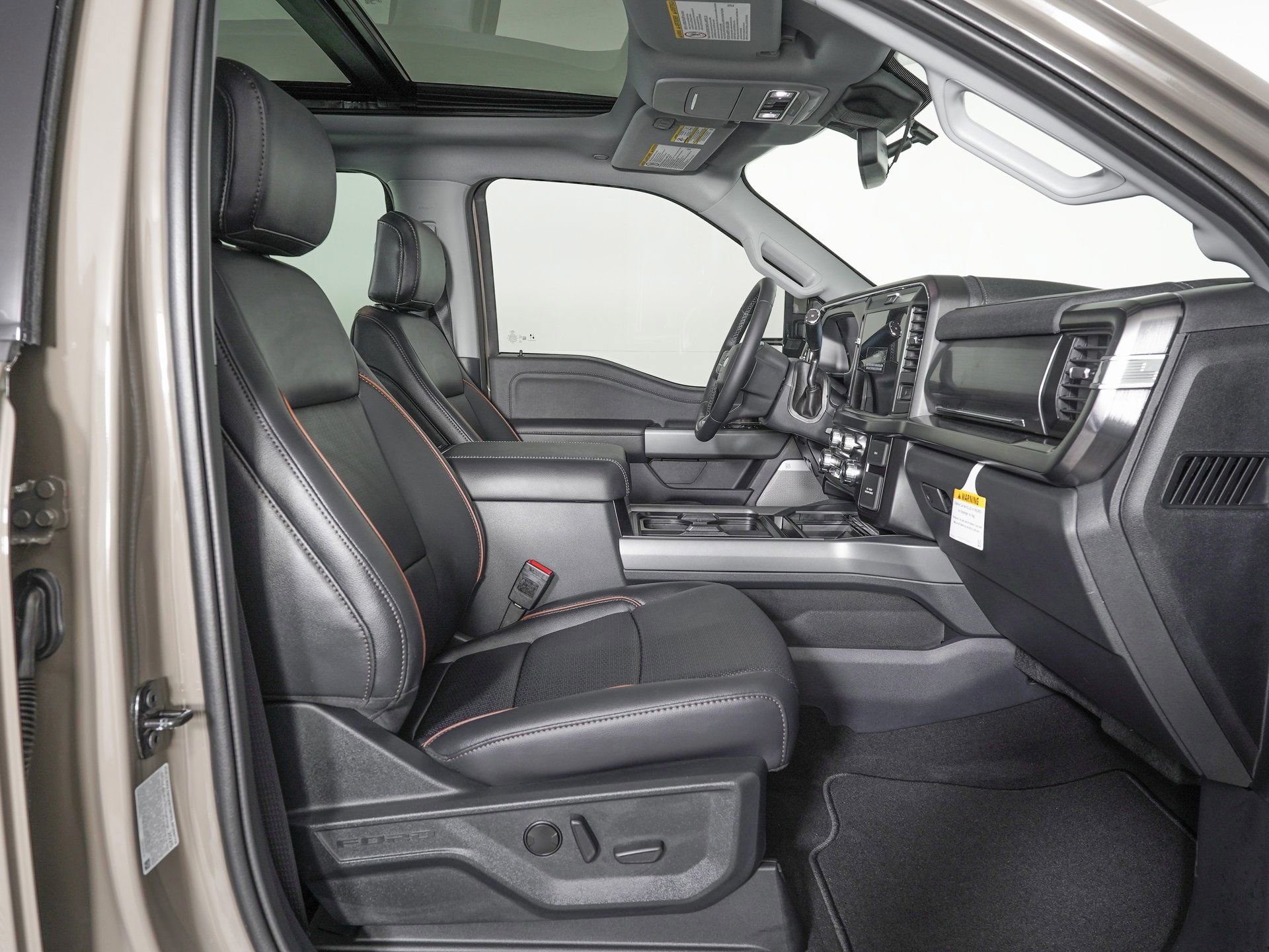 Used 2026 Ford F450 Lariat image 8