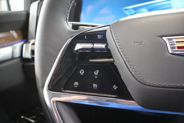 New 2026 Cadillac Escalade Platinum Sport AWD/4WD image 16