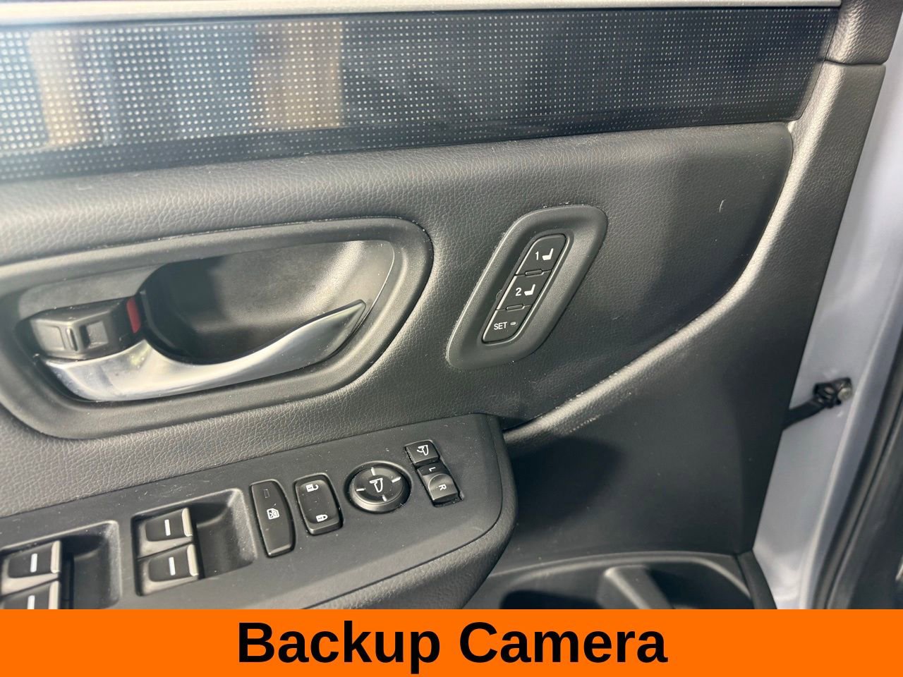 Used 2025 Honda Pilot Elite image 11