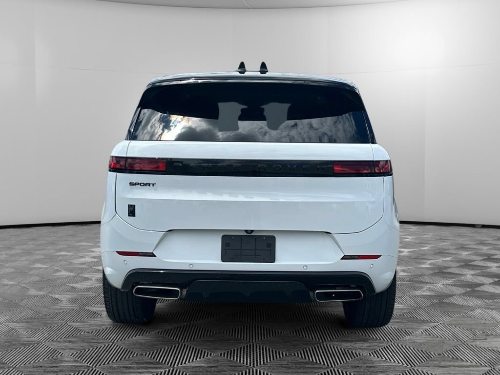 Used 2024 Land Rover Range Rover Sport Dynamic SE AWD/4WD image 8