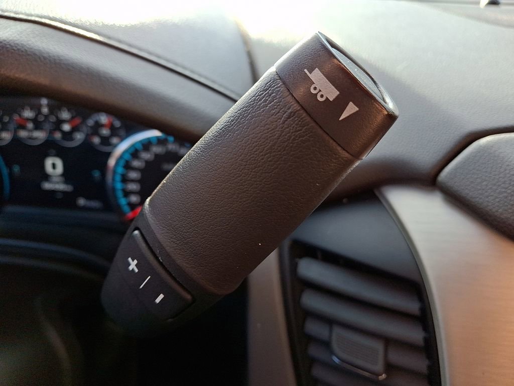 Used 2020 GMC Yukon Denali w/ Denali Ultimate Package image 15