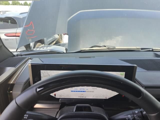 Used 2025 GMC Hummer EV 3X AWD/4WD image 3