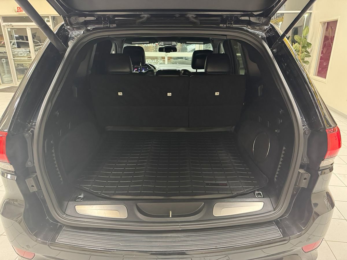 Used 2014 Jeep Grand Cherokee SRT AWD/4WD image 55