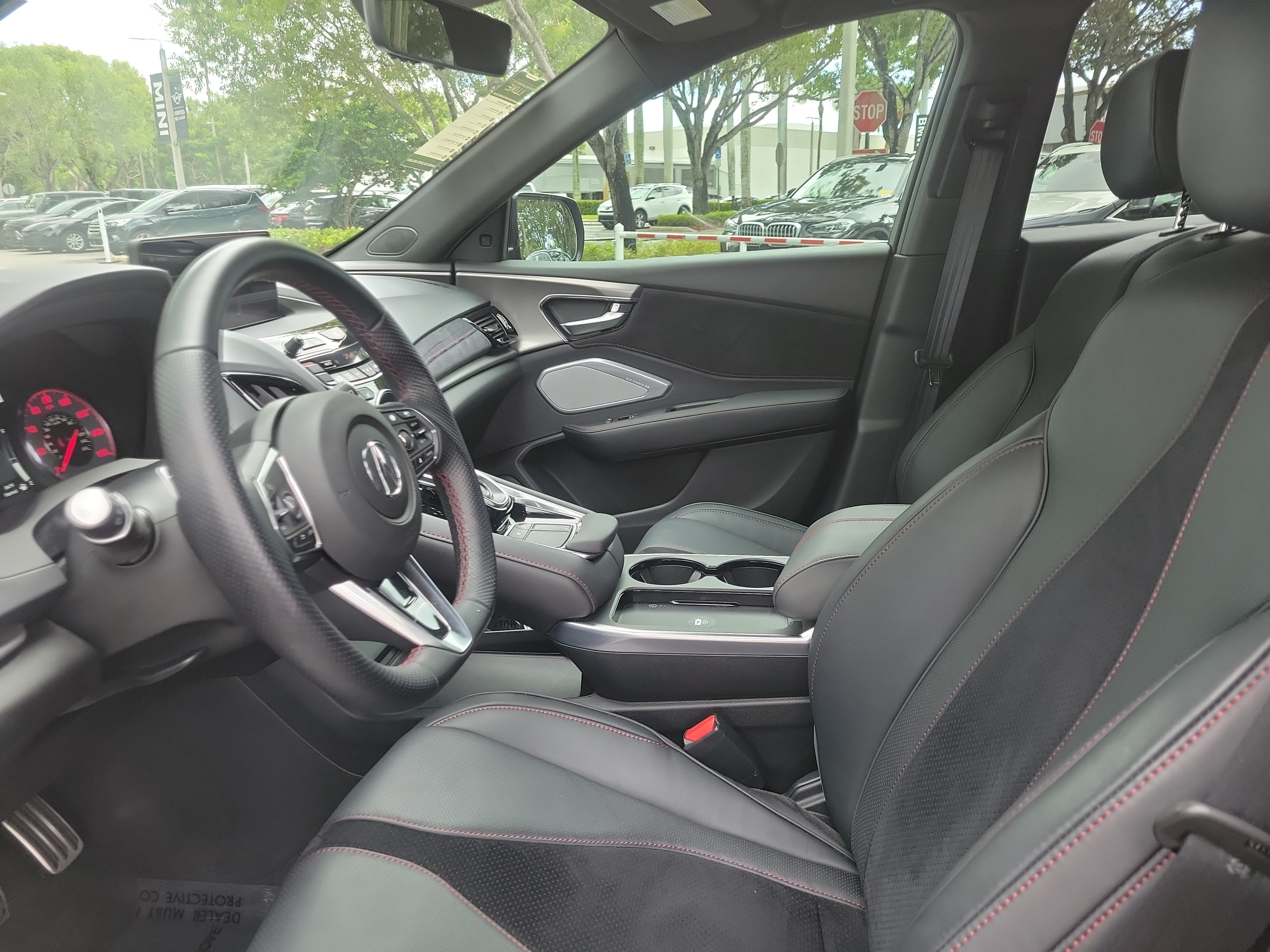 Used 2025 Acura RDX w/ Advance Package AWD/4WD image 11