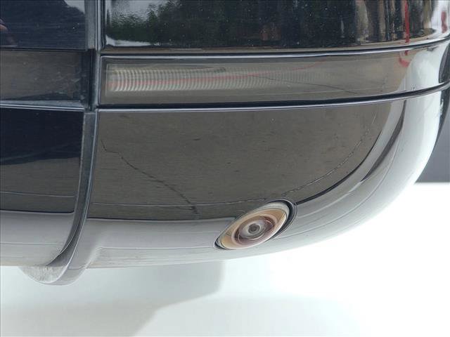 Used 2023 Land Rover Range Rover Sport SE image 12