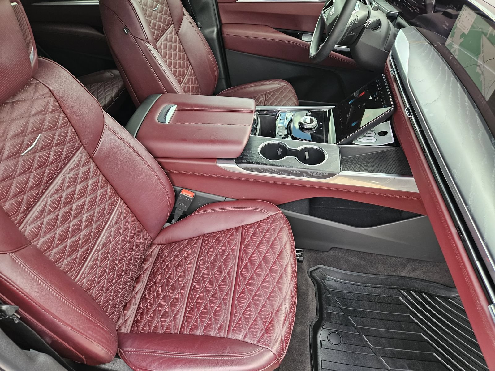 Certified 2026 Cadillac Escalade Sport AWD/4WD image 17