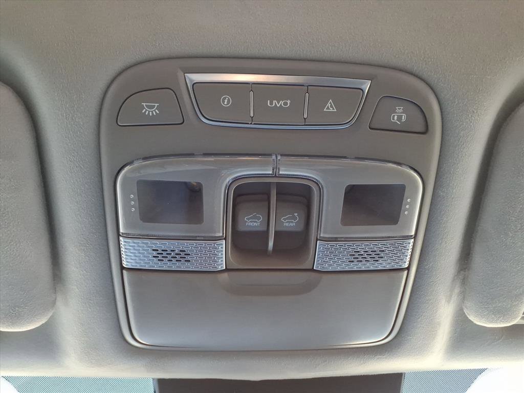 Used 2022 Kia Telluride SX w/ SX Prestige Package image 21