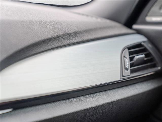 Used 2015 BMW 228i Convertible image 22