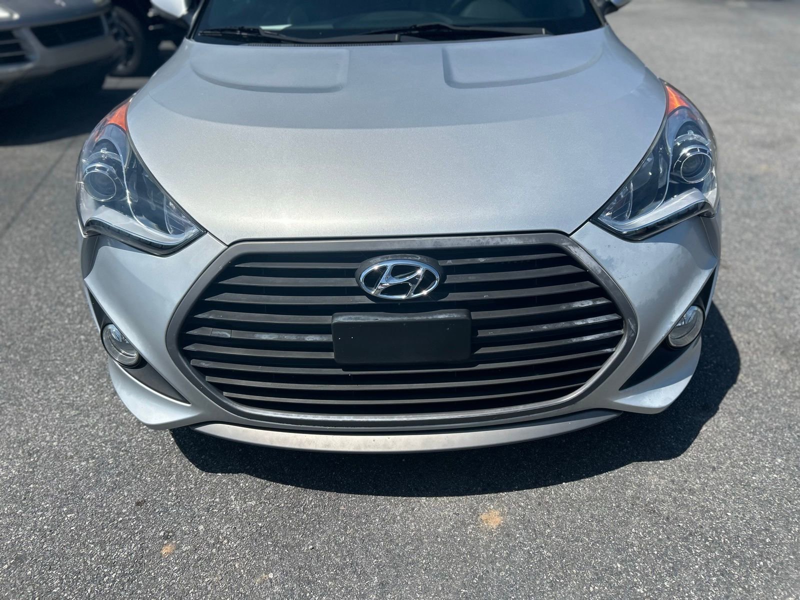 Used 2016 Hyundai Veloster Turbo image 4