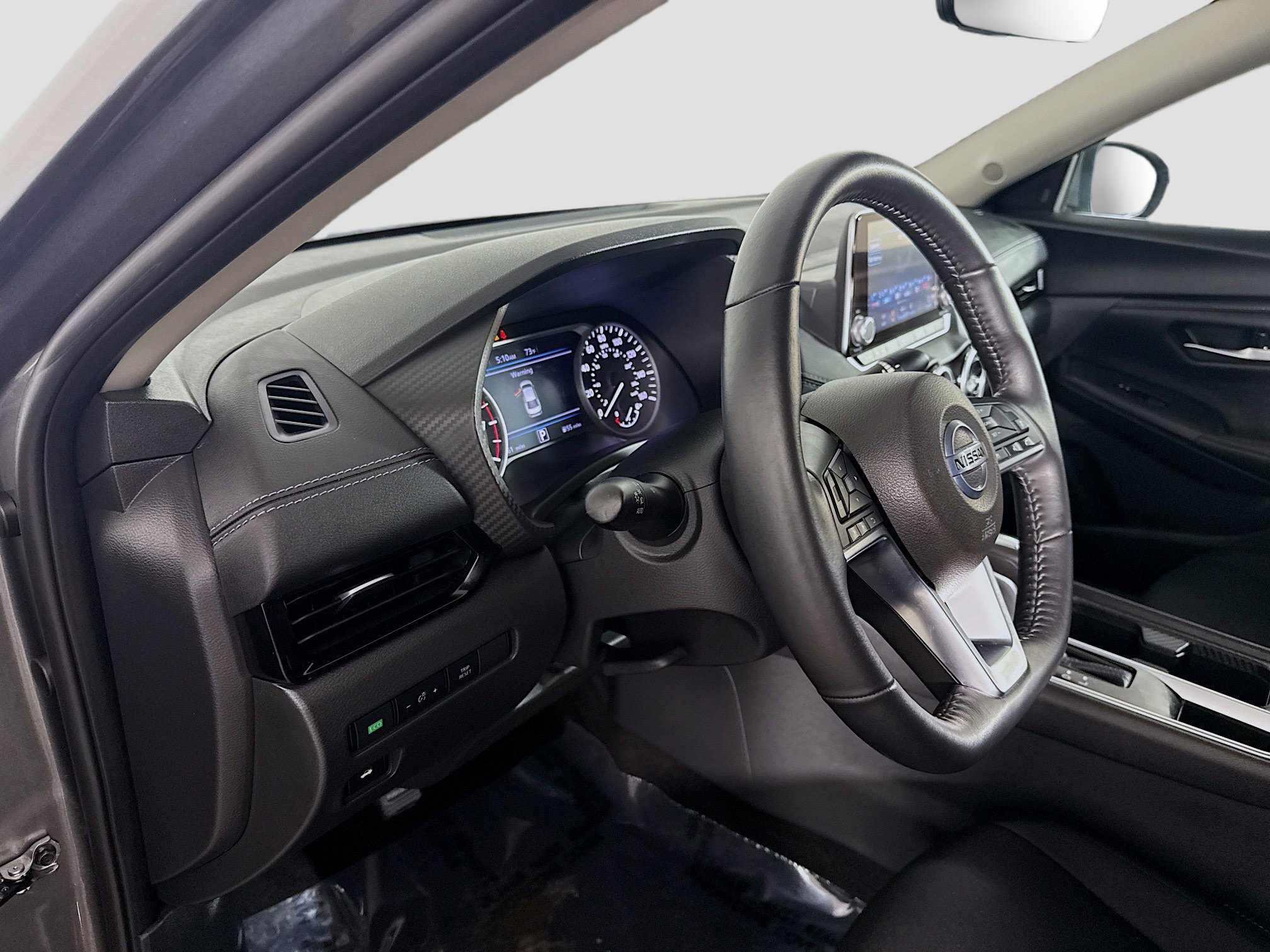 Used 2025 Nissan Sentra SV w/ All-Weather Package image 23