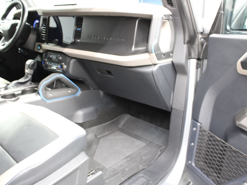Used 2023 Ford Bronco Wildtrak AWD/4WD image 38