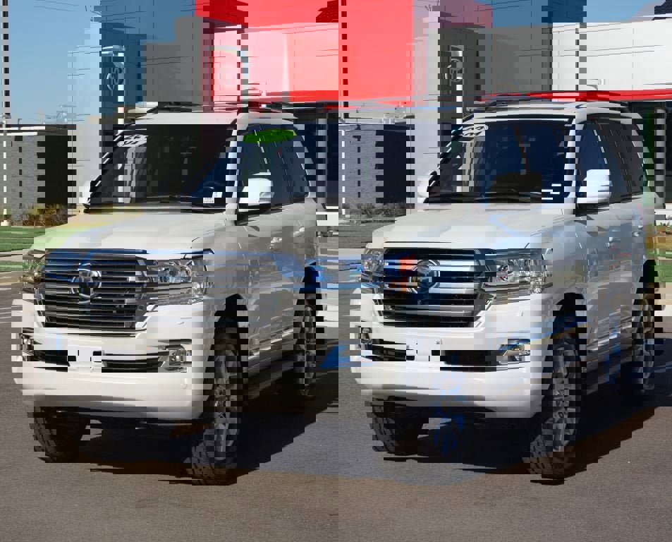 Used 2021 Toyota Land Cruiser image 25