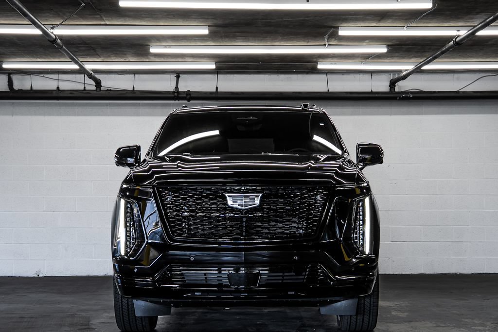 Used 2026 Cadillac Escalade Sport w/ Touring Package AWD/4WD image 8