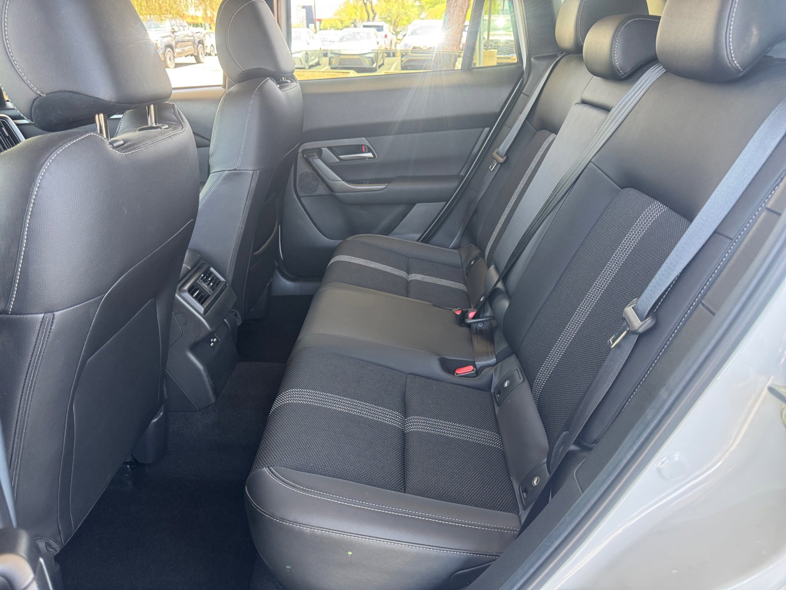 Used 2024 MAZDA CX-50 AWD 2.5 S w/ Weather Package image 17