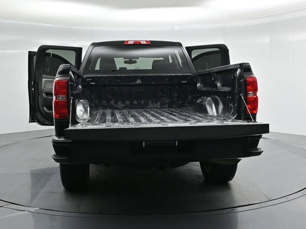 Used 2018 Chevrolet Silverado 1500 Custom w/ Custom Value Package image 27