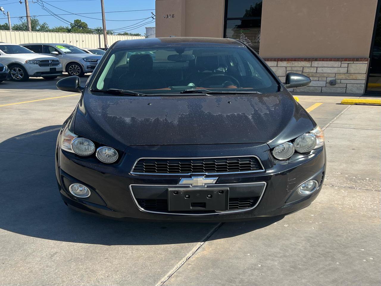 Used 2015 Chevrolet Sonic LTZ FWD image 2
