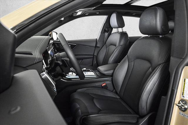 Certified 2025 Audi Q8 Prestige w/ Prestige Package image 17