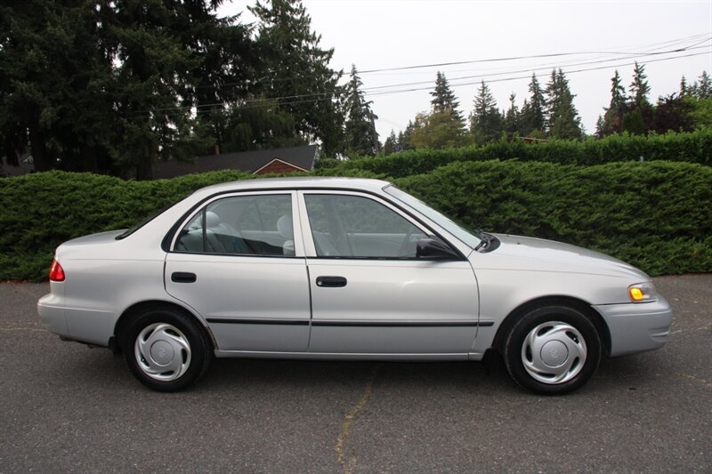 Used 1999 Toyota Corolla CE FWD image 11
