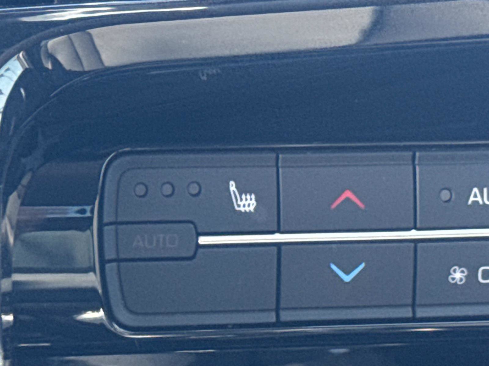 Used 2022 Toyota Mirai image 15