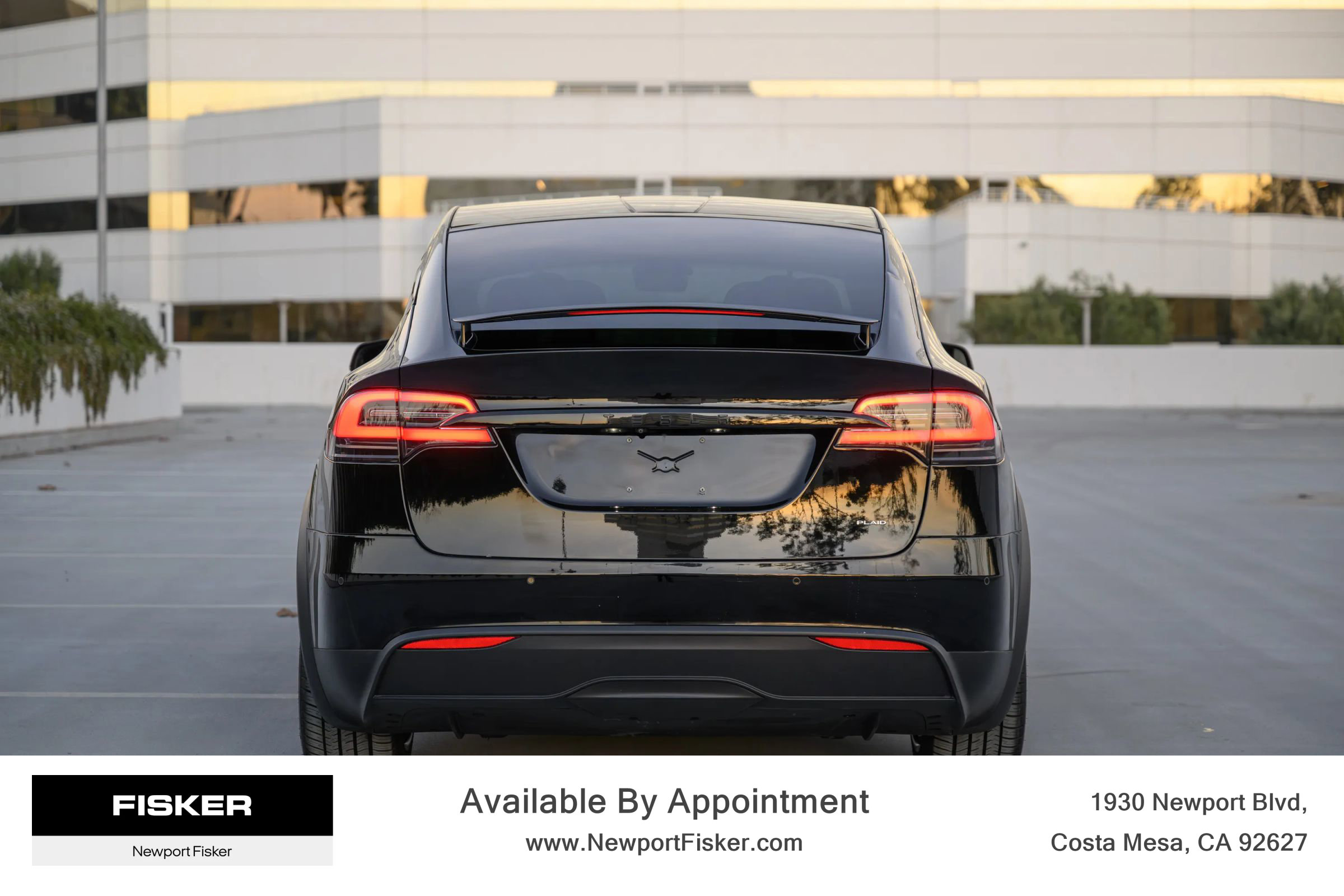 Used 2022 Tesla Model X Plaid image 2