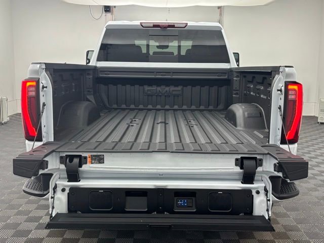 New 2026 GMC Sierra 2500 Denali Ultimate AWD/4WD image 12