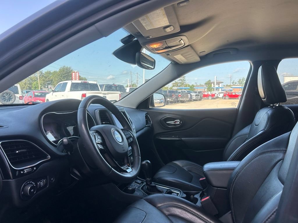 Used 2023 Jeep Cherokee Altitude Lux AWD/4WD image 5