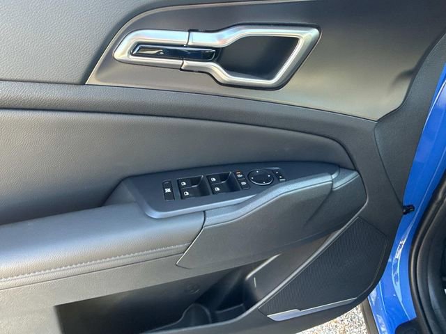New 2026 Kia Sportage EX w/ EX Panorama Roof Package image 24