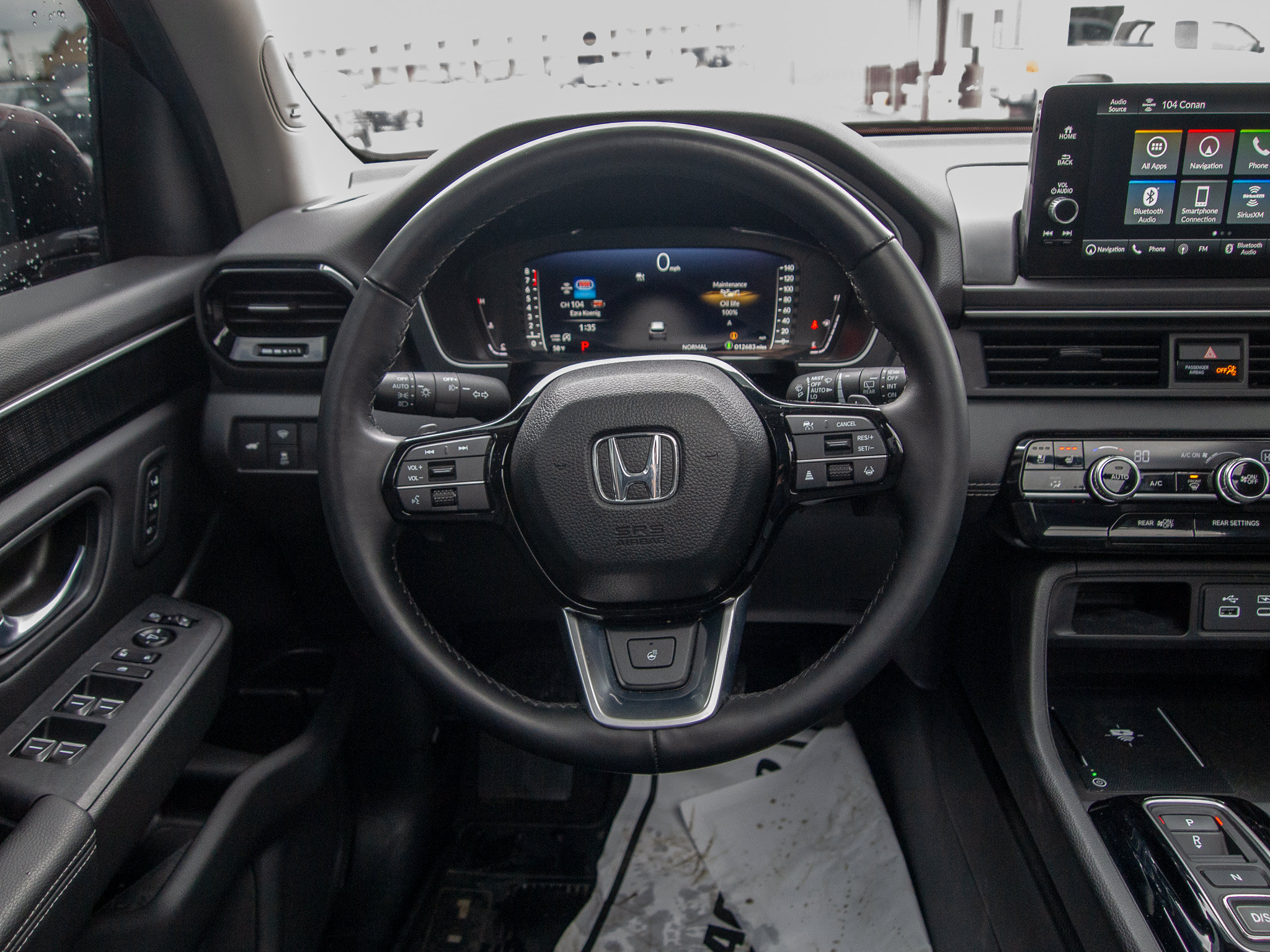 Used 2025 Honda Pilot Elite image 21