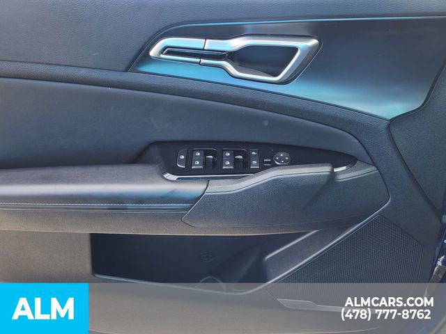 Used 2024 Kia Sportage EX image 29