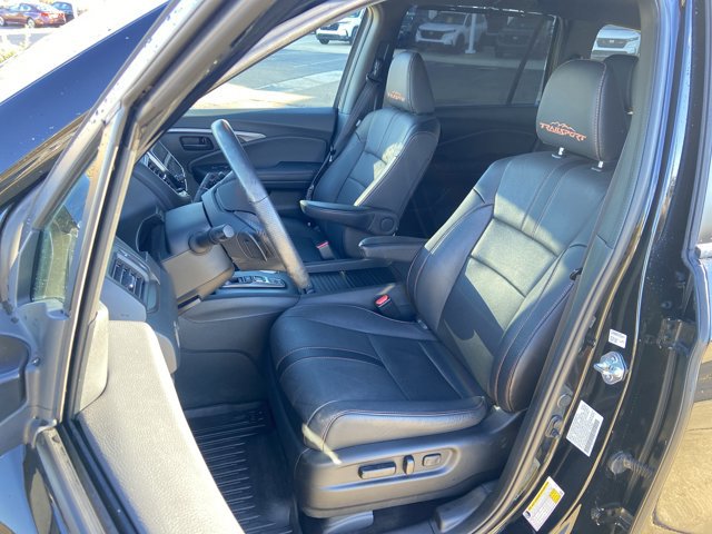 Used 2023 Honda Passport TrailSport image 17