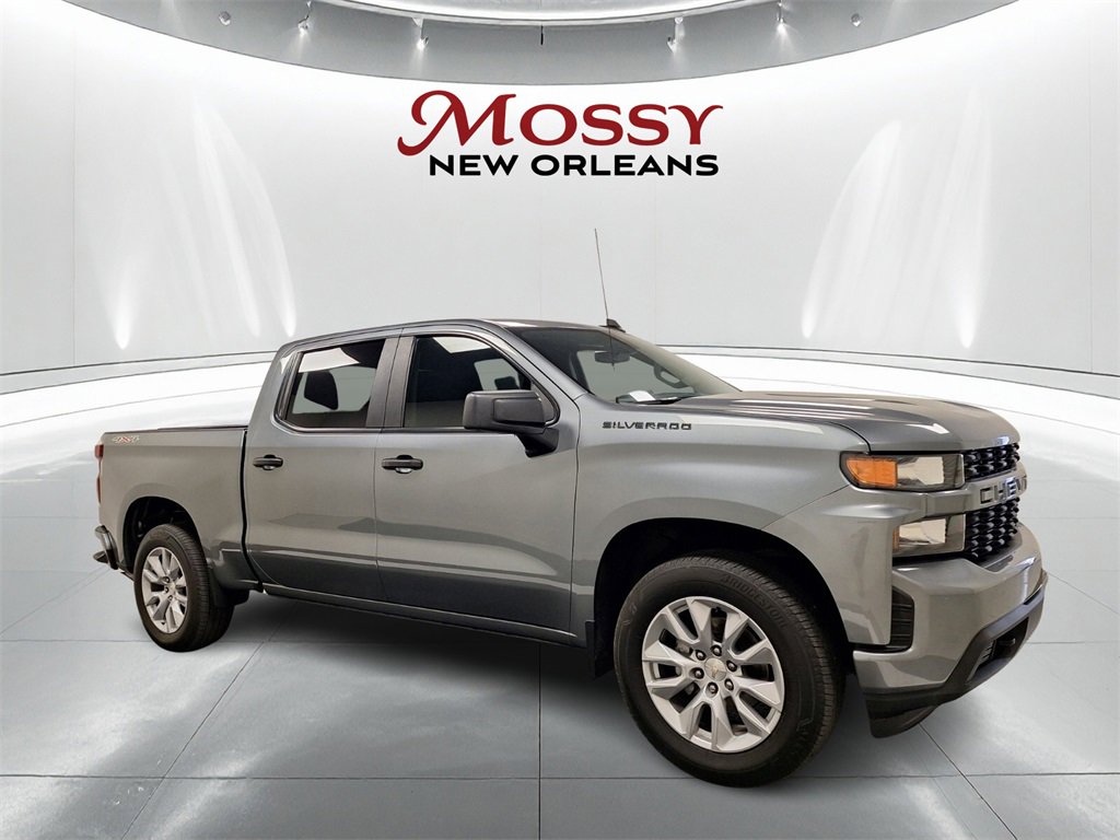 Used 2022 Chevrolet Silverado 1500 Custom w/ Safety Confidence Package image 3